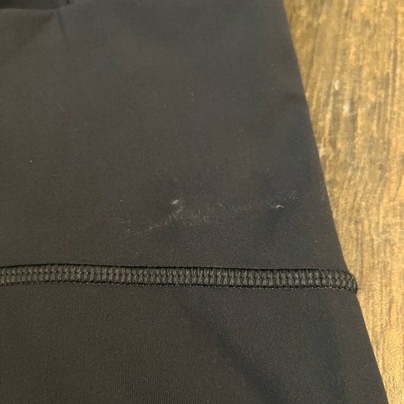 Lululemon legging - Picture 3 of 4